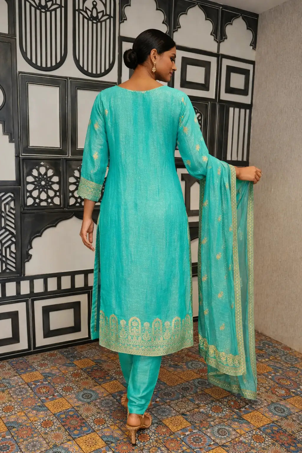 Turquoise Embroidered Kurta Set with Dupatta