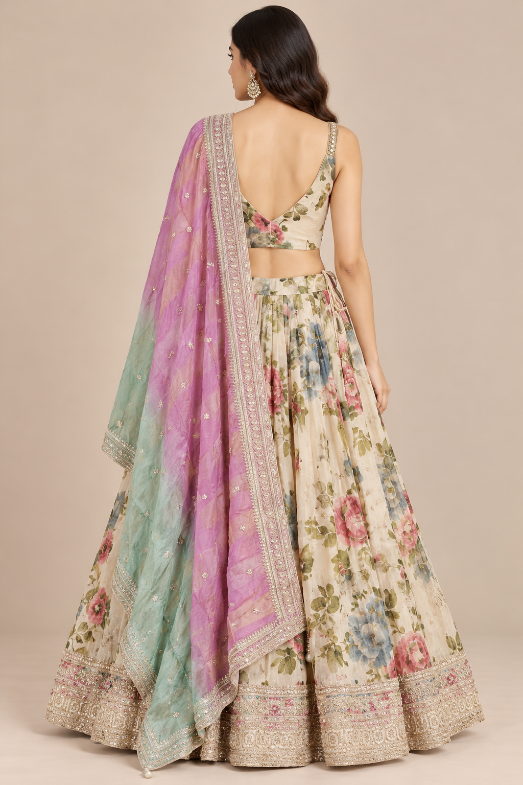R46357 back pose