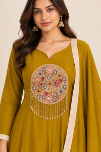 R46430 Golden Mustard Casual Wear close-up