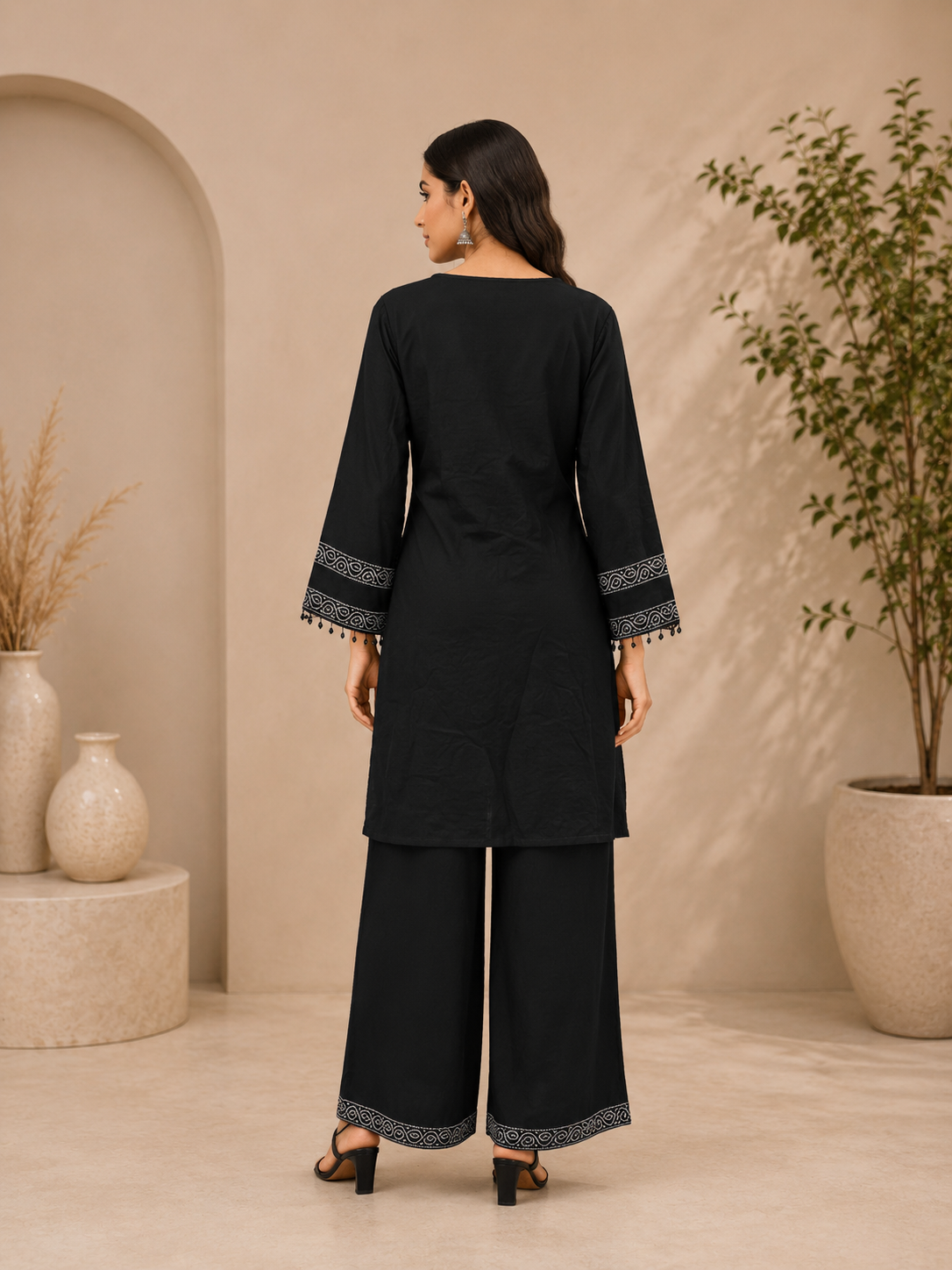 Women's Black Bandhani Print Rayon Kurta Palazzo Set with Mirror Work