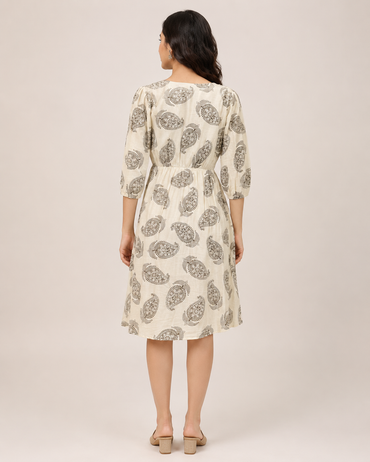 Imported Lycra Printed Midi Dress with Button-Down Front – Ivory & Black